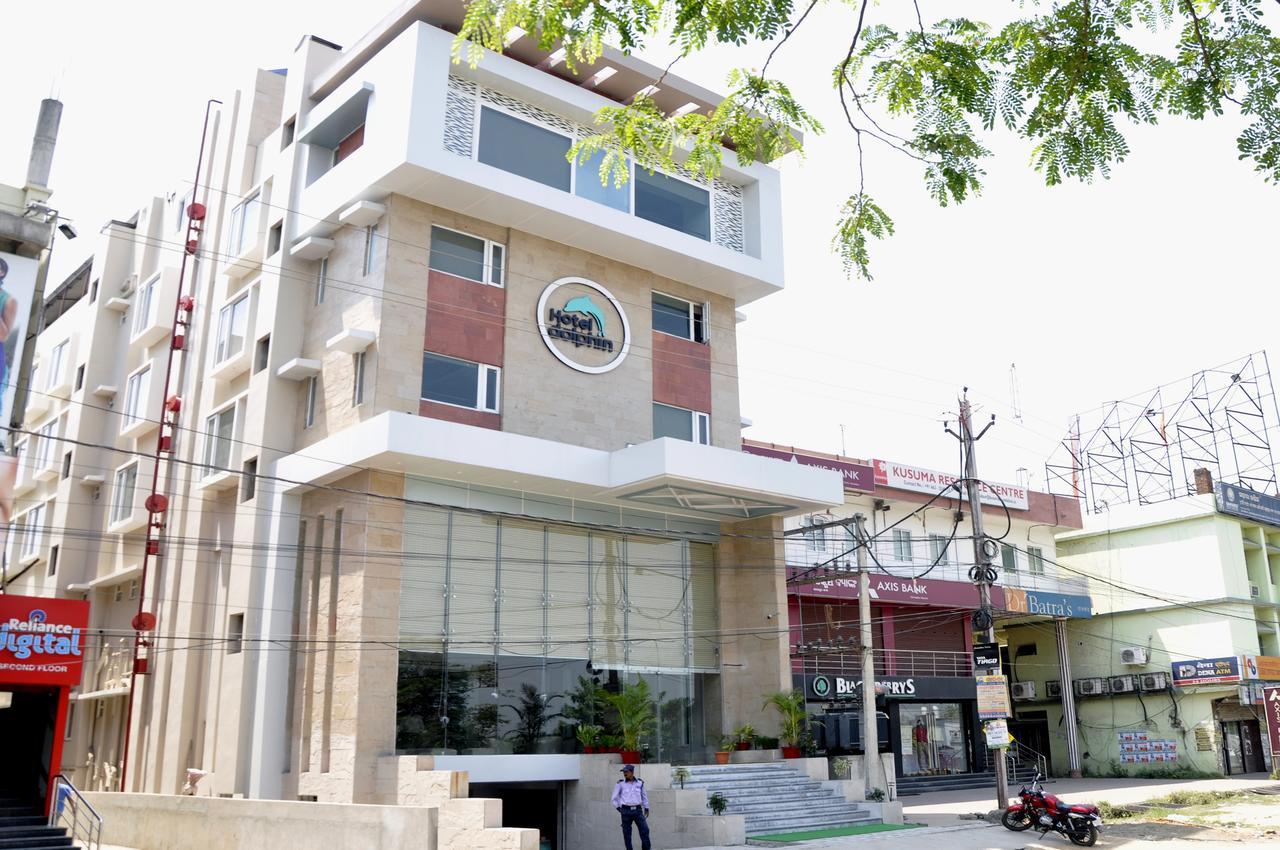 Hotel Dolphin Sambalpur Eksteriør bilde